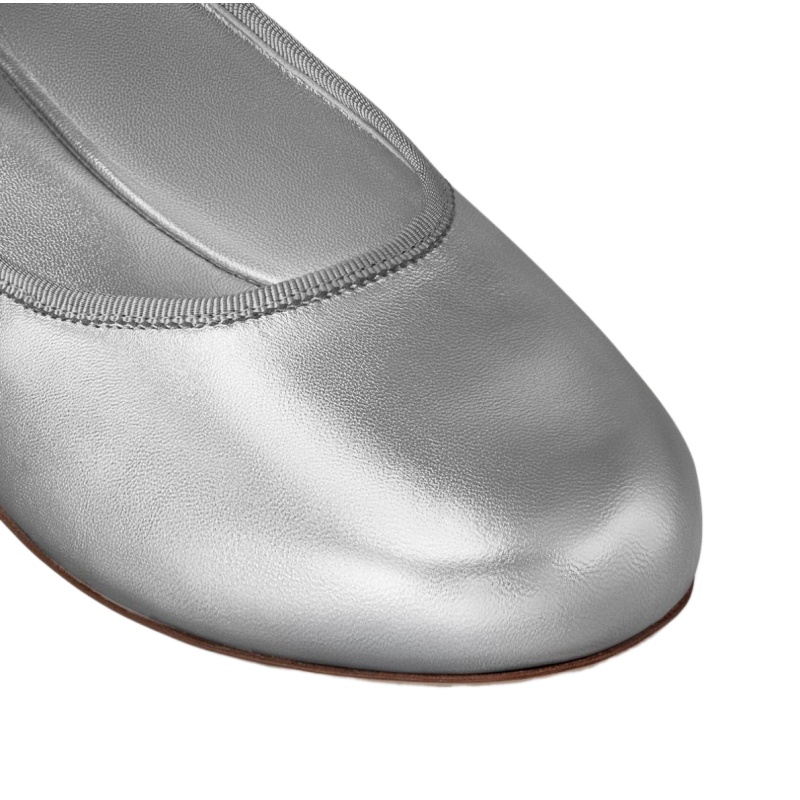 Louis Vuitton Romy Flat Ballerina - Image 3